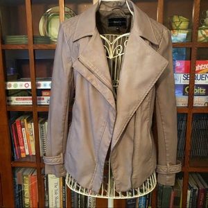 Quilted trim drape front motor jacket leather